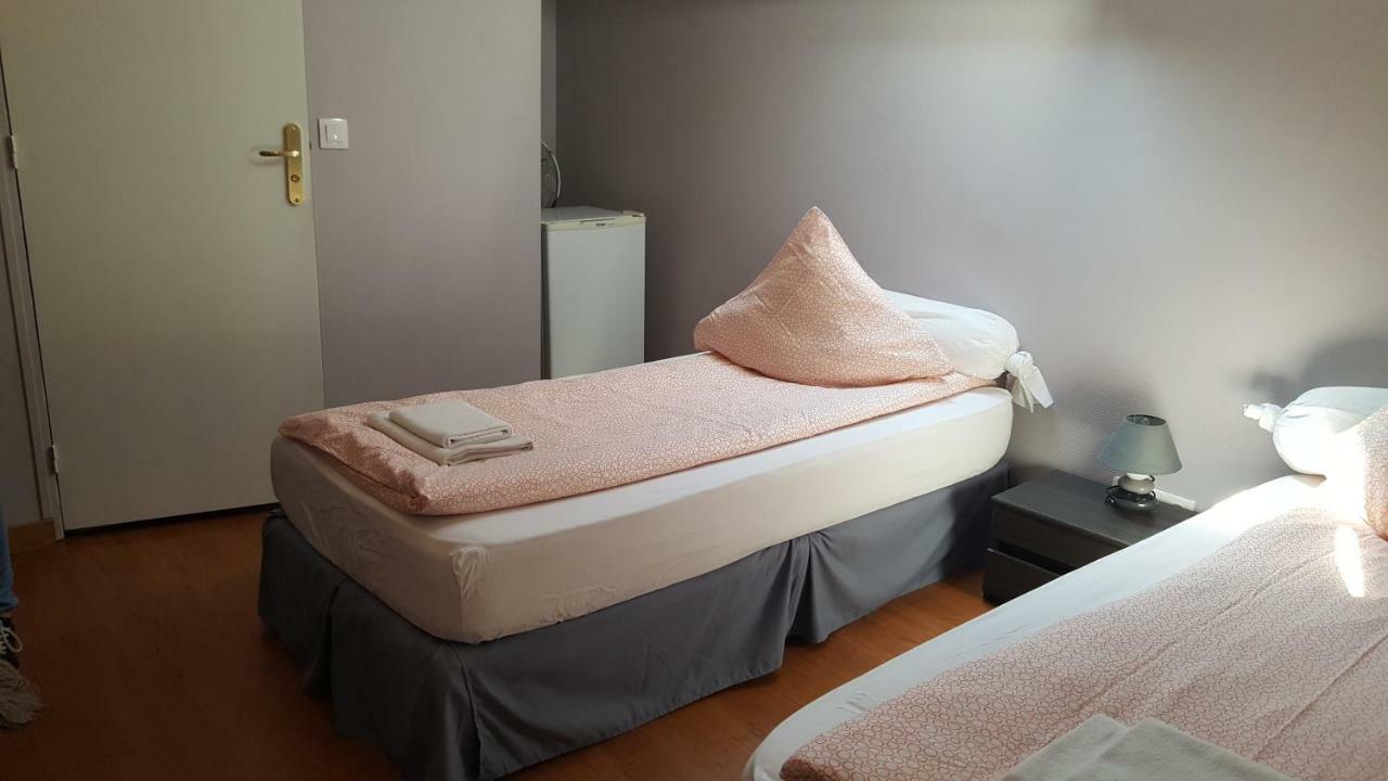 Le Relais Bleu Hotel Le Blanc-Mesnil Kültér fotó